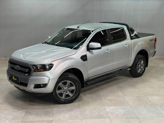 FORD RANGER 2.2 XLS 4X4 CD 16V DIESEL 4P AUTOMÁTICO FORD RANGER 2.2 XLS 4X4 CD 16V DIESEL 4P AUTOMÁTICO